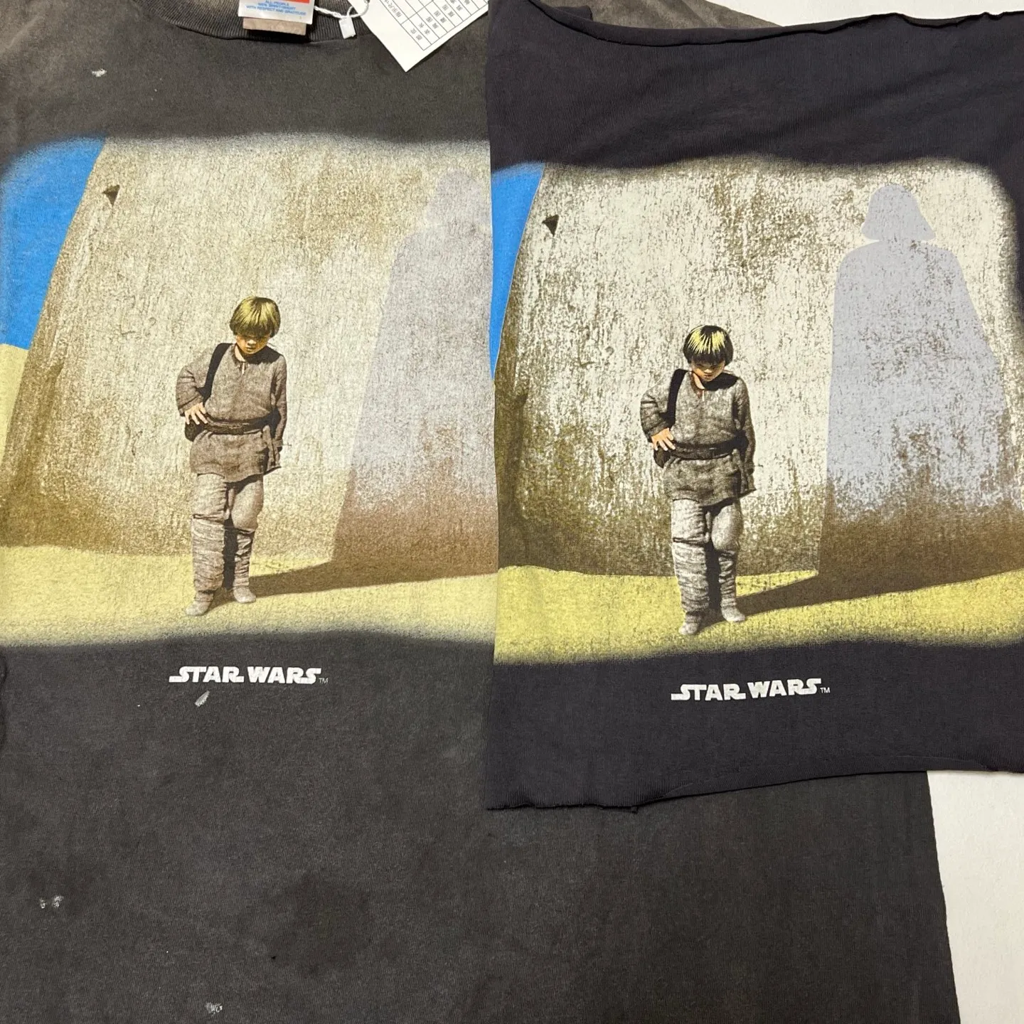 Printing proofing SAINT Mxxxxxx × STAR WARS SW_SS TEE /ANAKIN/BLK Star Wars co-branded TEE Anakin Skywalker Darth Vader reflection printed TEE washed black S-XL The printing comes from the impressive poster vision of "Anakin Skywalker" in "STAR WARS Episode I/The Phantom Menace" and the design of "Darth Vader" printed on the back The entire garment is hand-processed with dirt, washed with water, and printed with a distressed feel, which perfectly interprets the artistic specialty of NEW VINTAGE. In addition, the main mark and wash mark are customized to be consistent with the original version. It can be said that every detail of ZP is perfectly reproduced.
